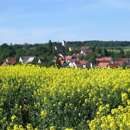 Kaeferweg 33 *